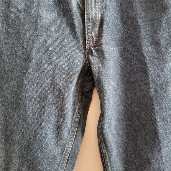 Levi's Mid Rise Jeans - Picture 2 of 12